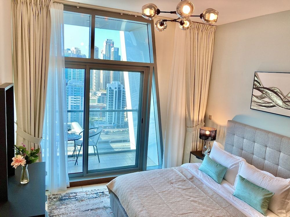 undefined Whitesage - Gorgeous Apartment With Incredible Cityscape View 10