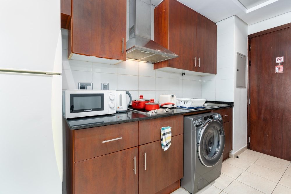 undefined Whitesage - Luxurious Studio in JLT With City Skyline View 10