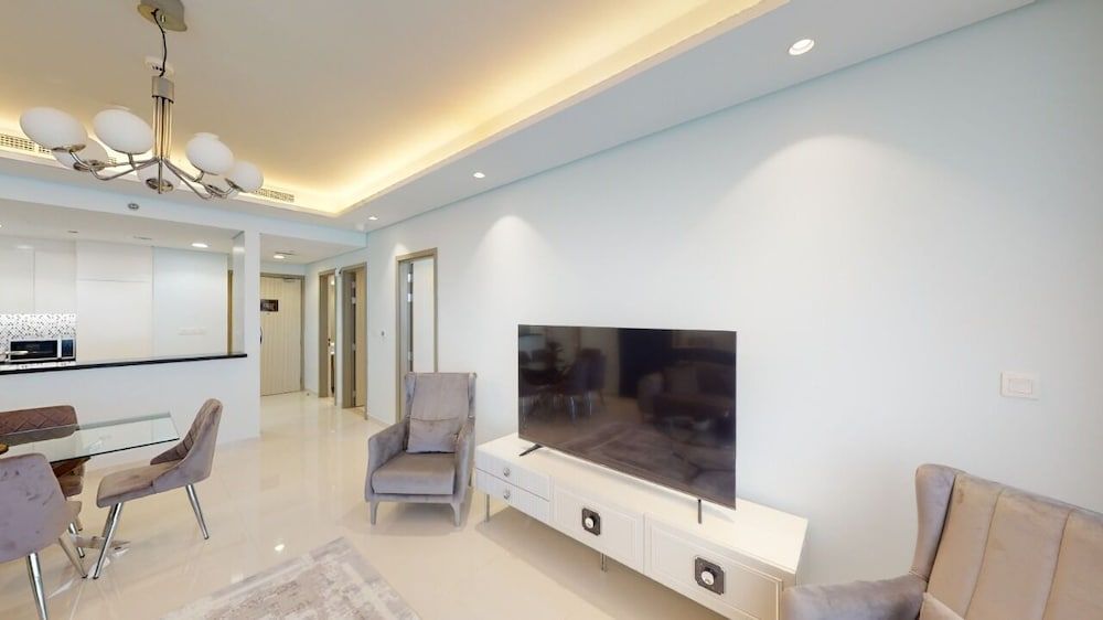 Whitesage - Bright and Spacious Apartment With Sea Views