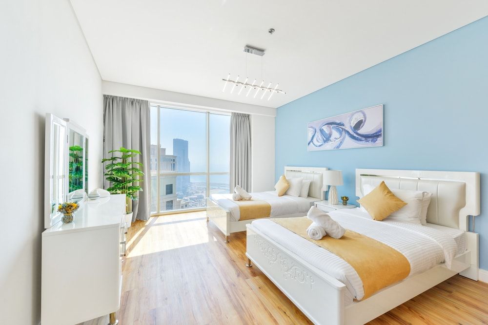 Luxury JBR - Al Fattan Full Sea View - Free Beach Resorts Access Deluxe 3BR Apartment plus maids room