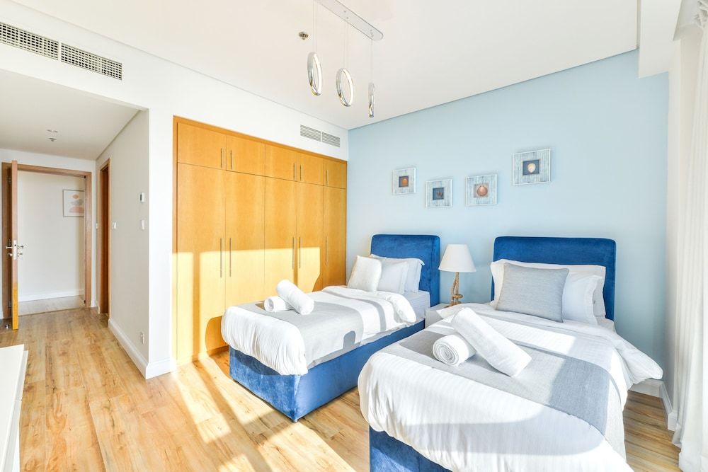 Luxury JBR - Al Fattan Full Sea View - Free Beach Resorts Access Deluxe 2BR Apartment plus maids room 9