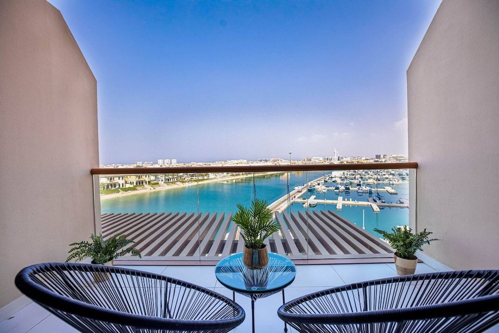 Palm Views East - Lovely View - Luxury Furnished Apartment, 1 Bedroom, Accessible, Balcony 17