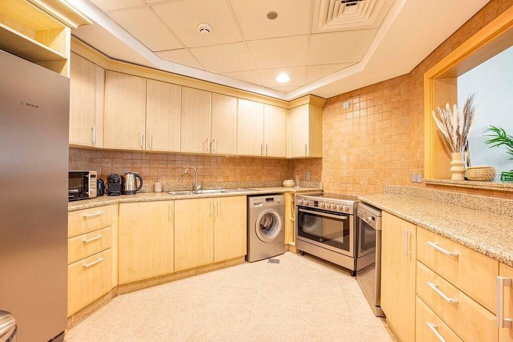 Palm Jumeirah 2 Br M - Full Sea And Beach View Apartment, 2 Bedrooms, Accessible, Balcony 11