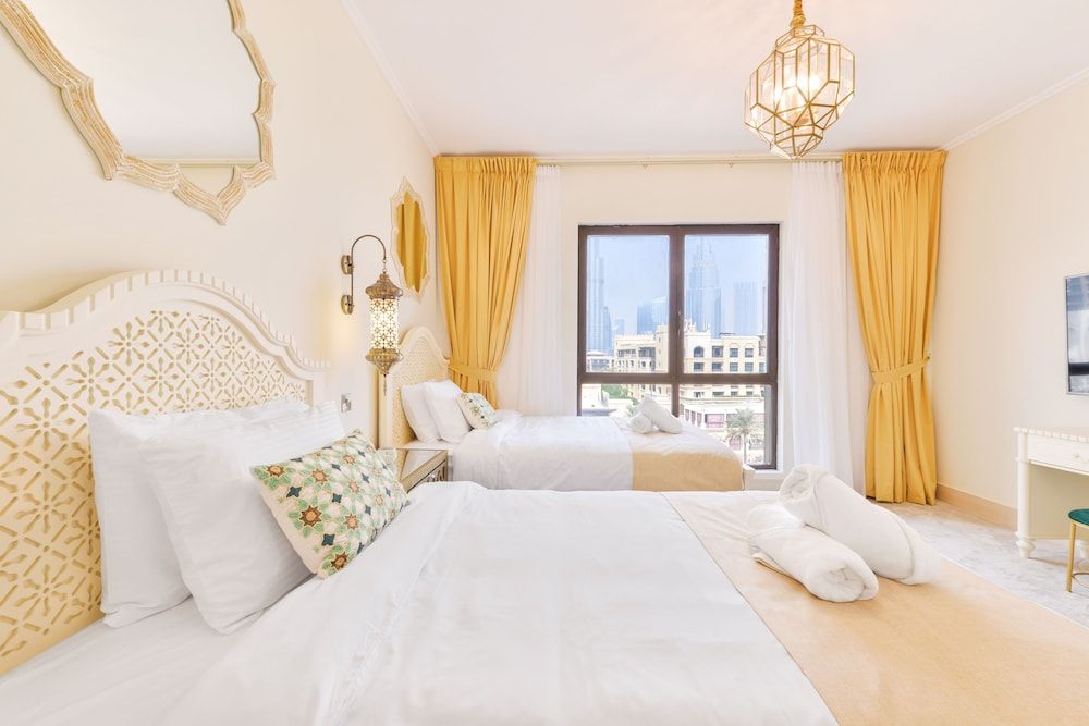 undefined Ultra Luxury Downtown Burj Khalifa View 9