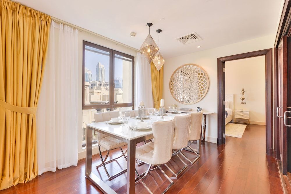 undefined Ultra Luxury Downtown Burj Khalifa View 6