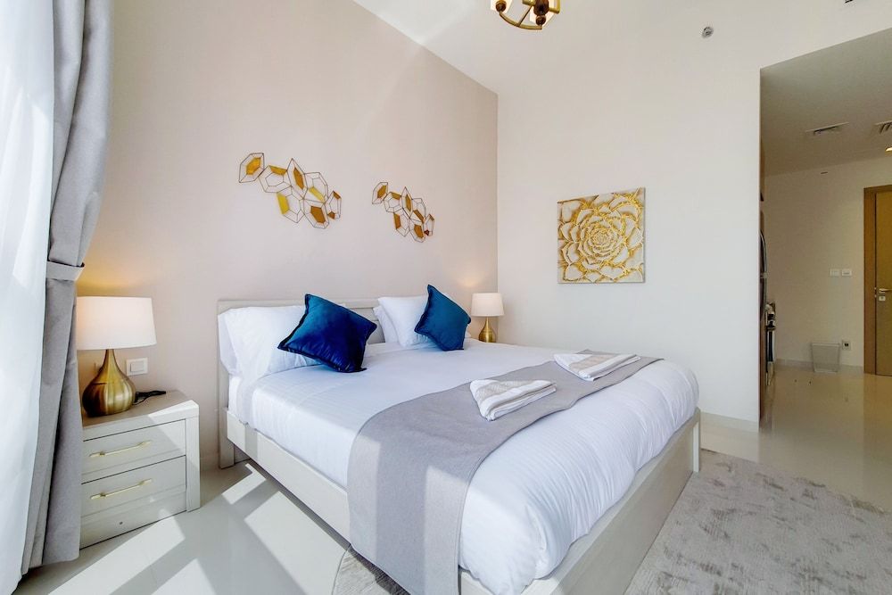 undefined GreenFuture - High-Rise Sleek Studio With Panoramic City Views 9