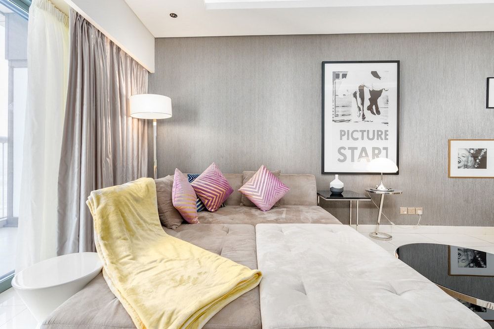 GLOBALSTAY. DAMAC Tower Paramount Elite Apartment, 1 Bedroom, Kitchen, Pool View 8