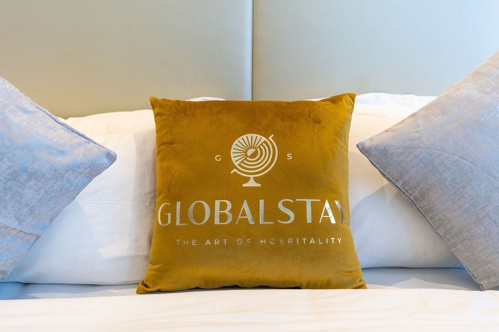 GLOBALSTAY. DAMAC Tower Paramount Elite Apartment, 1 Bedroom, Kitchen, Pool View 6