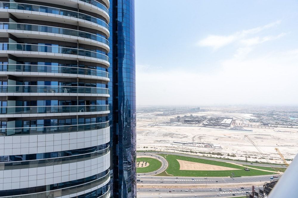 GLOBALSTAY. DAMAC Tower Paramount Elite Apartment, 1 Bedroom, Kitchen, Pool View 12