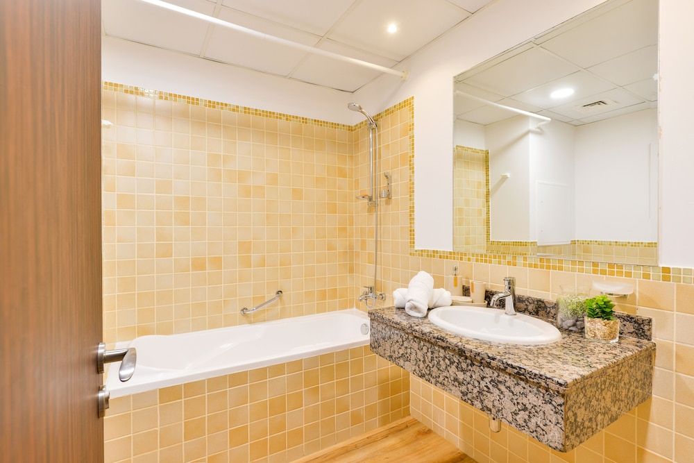 Luxury JBR Shams - Full Sea View - Free Beach Resorts Access! Deluxe 2BR Apartment 28