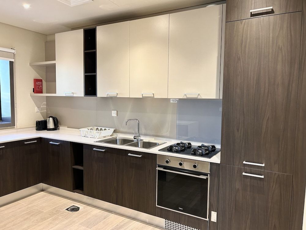 undefined Gorgeous 1bedroom With Balcony at Park View Dubai 10