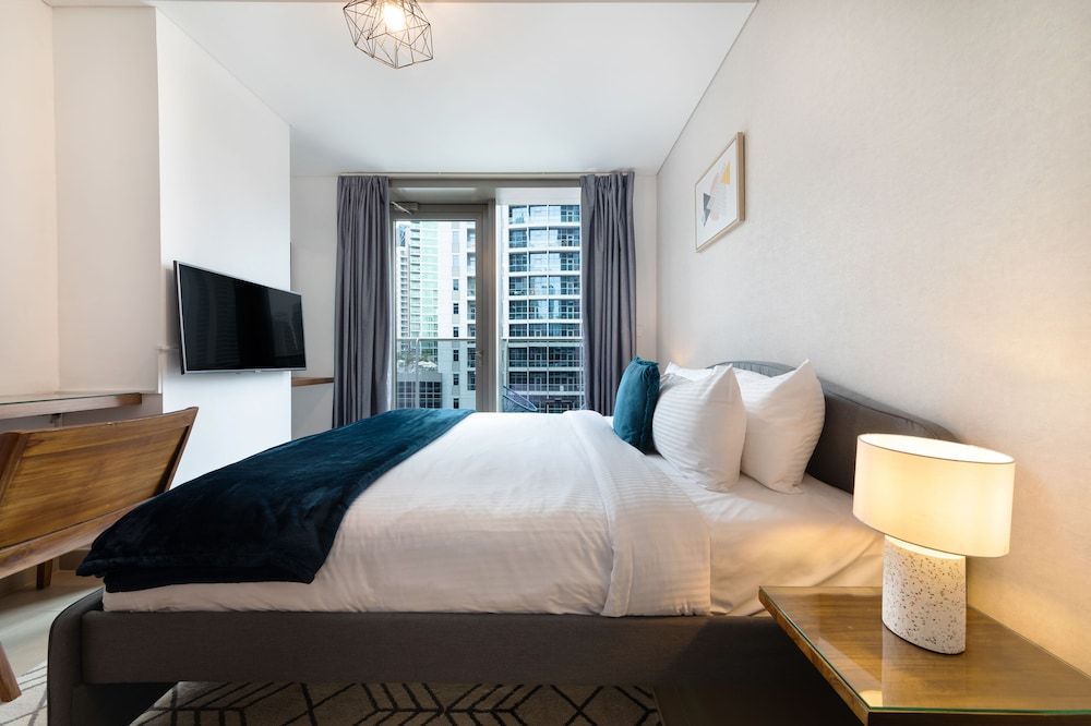 undefined Maison Privee - Sparkle Tower 2 4