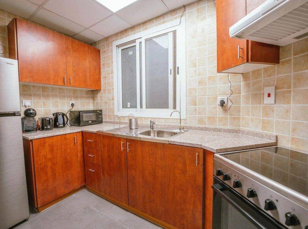 undefined Monty - Charming Unobstructed City Views By The Lake 7