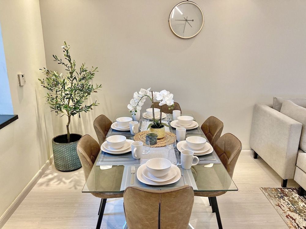 undefined Whitesage - Lakefront Apartment Amidst Parks With Lake Access 4