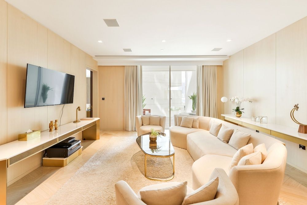 Five Palm Residences Deluxe Apartment 12