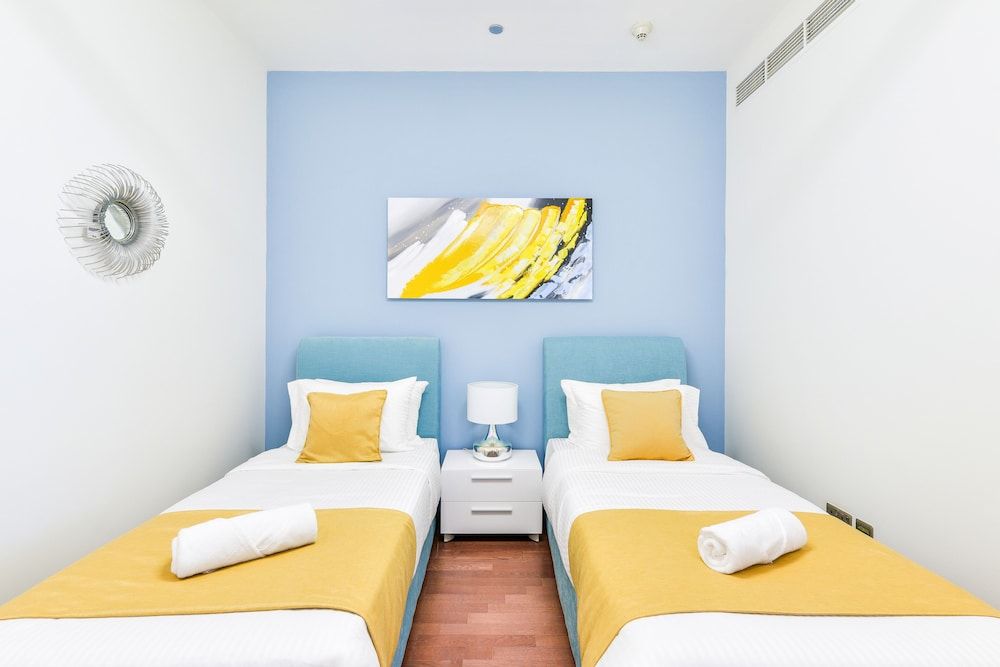 Tiara - Luxury Palm Jumeirah Deluxe 2BR Apartment 7