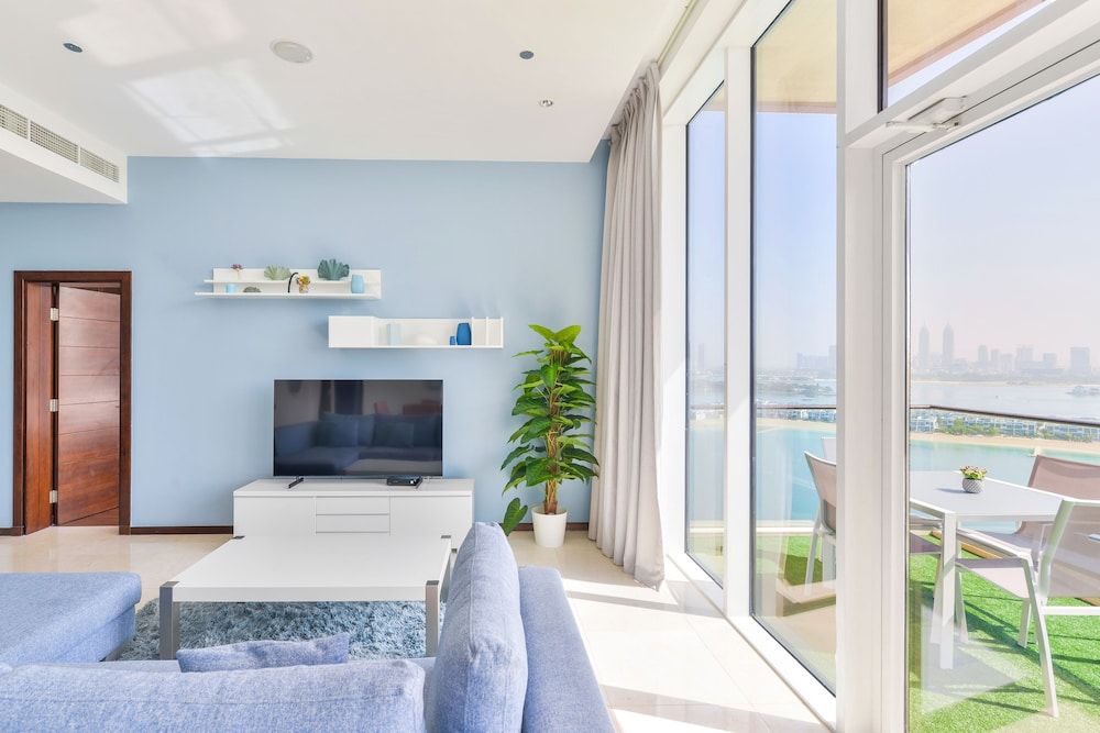 Tiara - Luxury Palm Jumeirah Deluxe 2BR Apartment 19