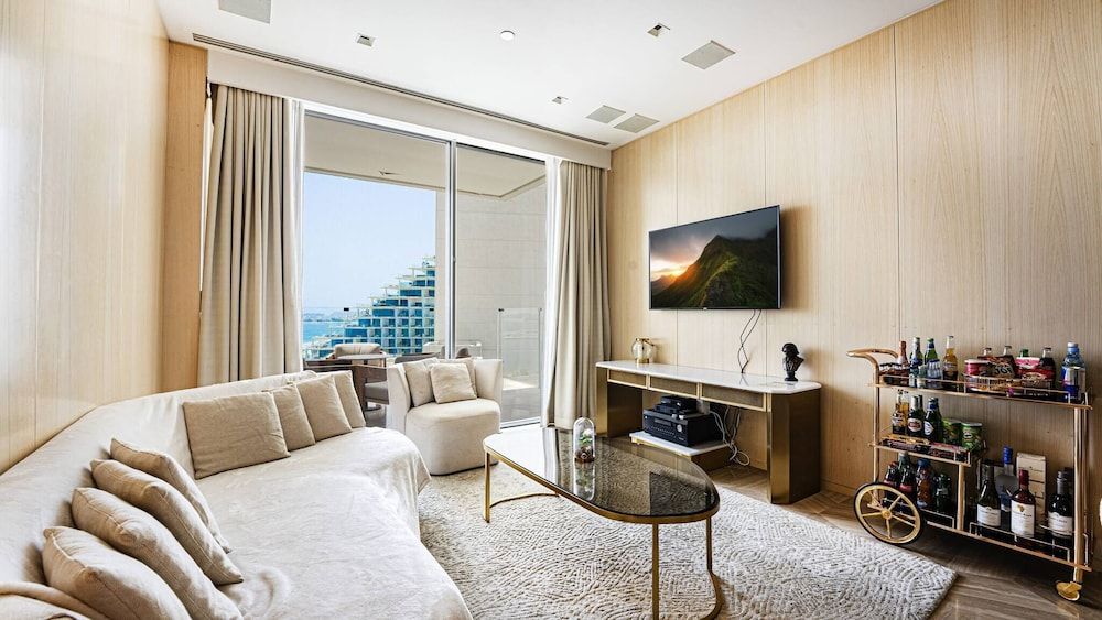 Five Palm Jumeirah 2 Bdr Full Sea View Apartment, 2 Bedrooms, Accessible 11