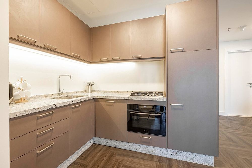 Stylish 1br - Extra Bed With Burj Khalifa View Apartment, 1 Bedroom, Accessible, Balcony 8