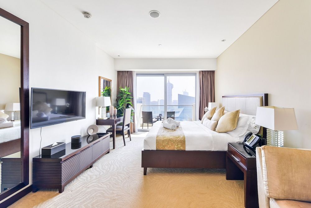 Address Dubai Marina Residences Deluxe Studio Suite 12