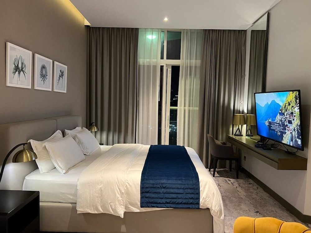 undefined Burj Khalifa Canal View Fully Furnished Studio At Damac Prive 4