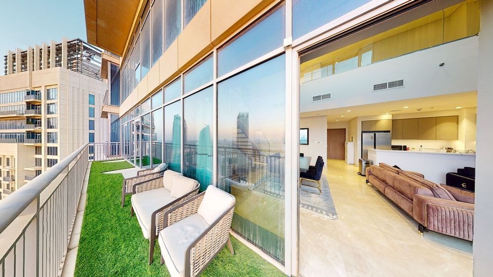 undefined 4 Maid Penthouse Panoramic Views in Dubai Creek Harbour