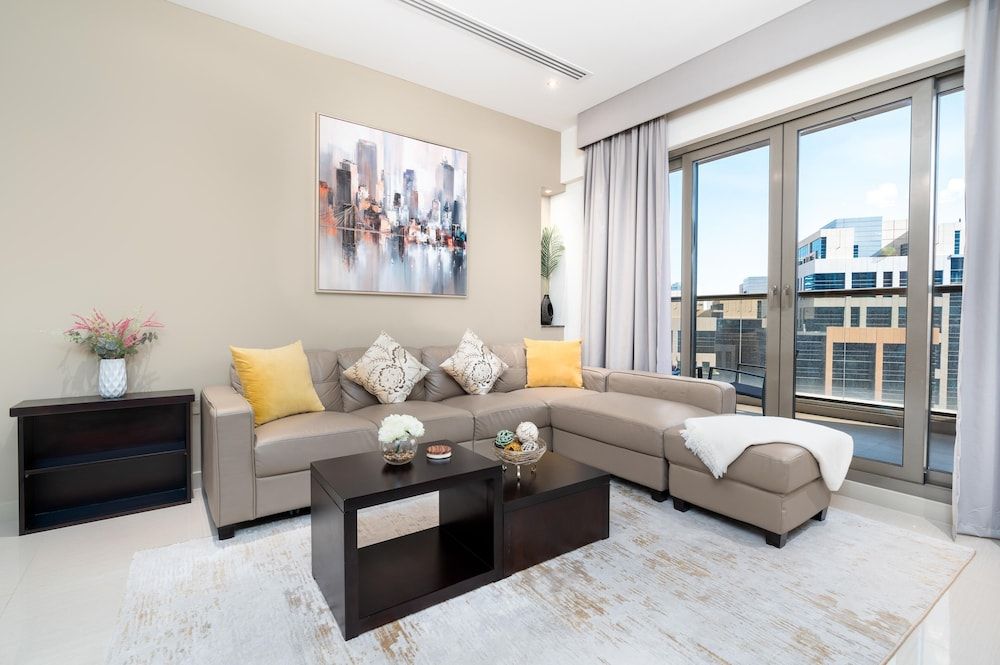 Whitesage - Wide City Views From This Large Condo With Balcony