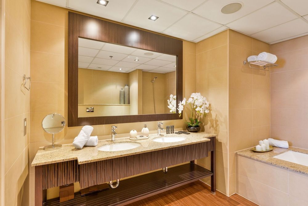 Anantara Residences - Beachfront - Private Beach and Lagoon Pool Deluxe 1BR Suite 19