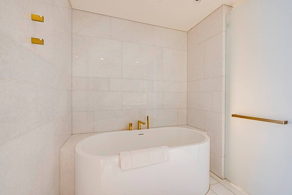 Five Palm 2br - High Floor With Full Marina View Apartment, 2 Bedrooms, Accessible, Balcony 11