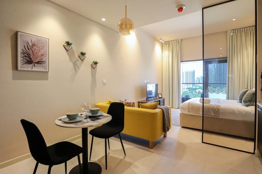 undefined WelHome - Modern studio for an exquisite getaway 2