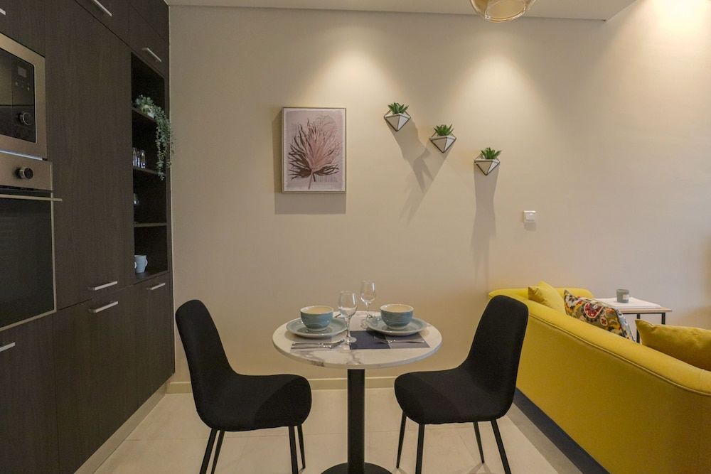 undefined WelHome - Modern studio for an exquisite getaway 8