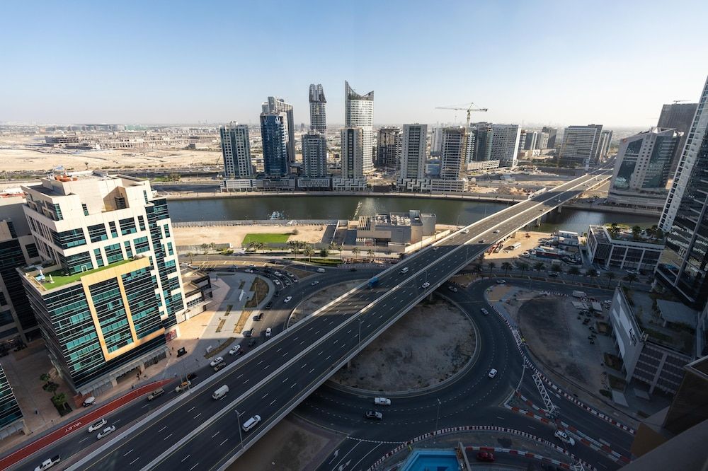 undefined SuperHost - Vibrant Studio With Canal View Near Dubai Mall