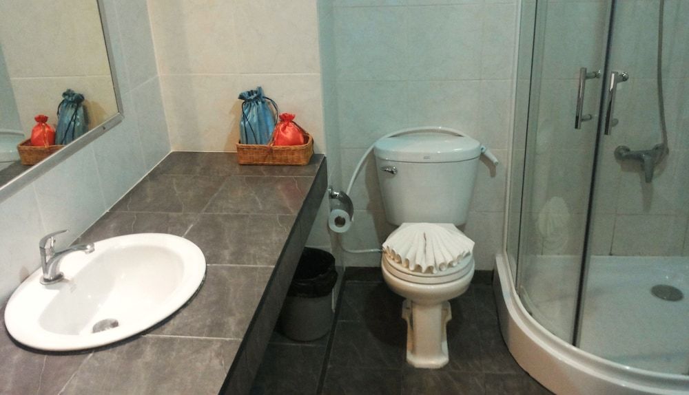 Surin Sweet Hotel Standard Room 5