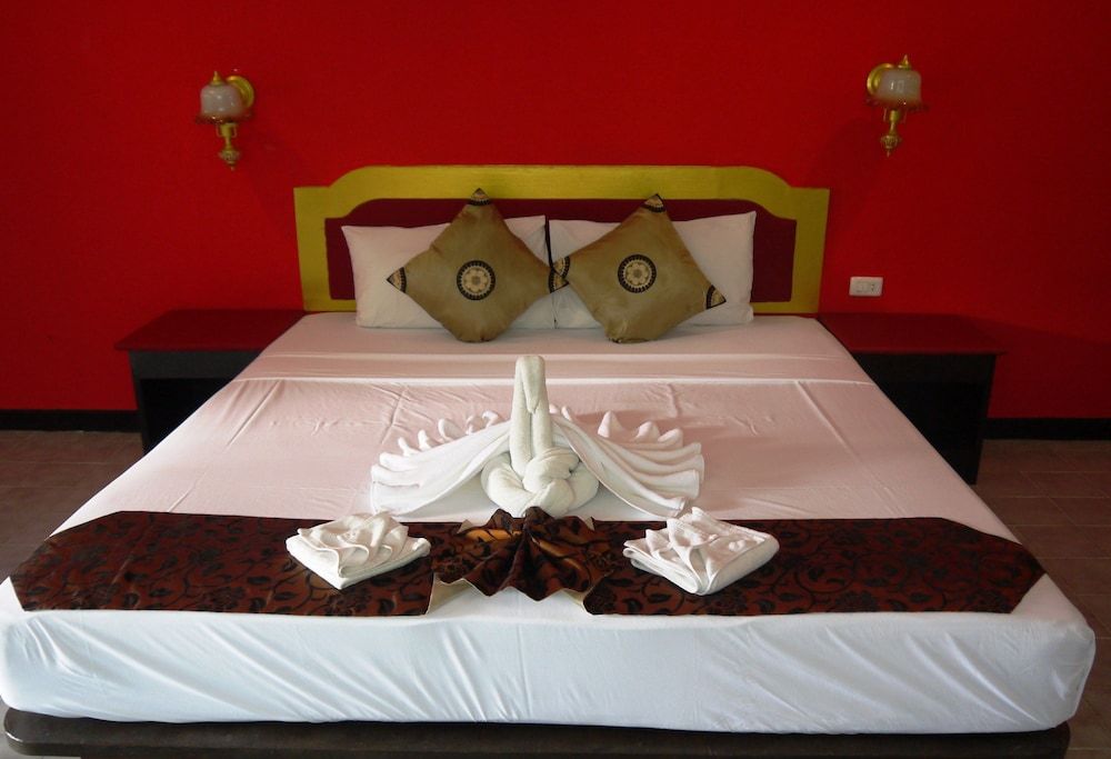 undefined Surin Sweet Hotel 3