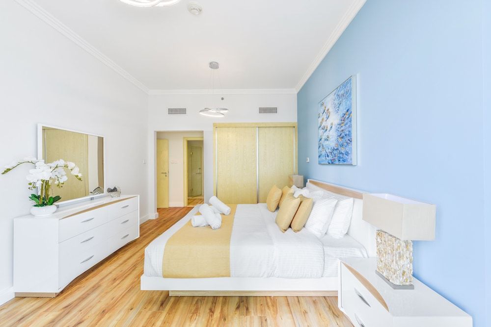 Al Bateen - Ultra Luxury JBR - Private Beach and Pool Deluxe 2BR Apartment plus maids room - Sea View 9