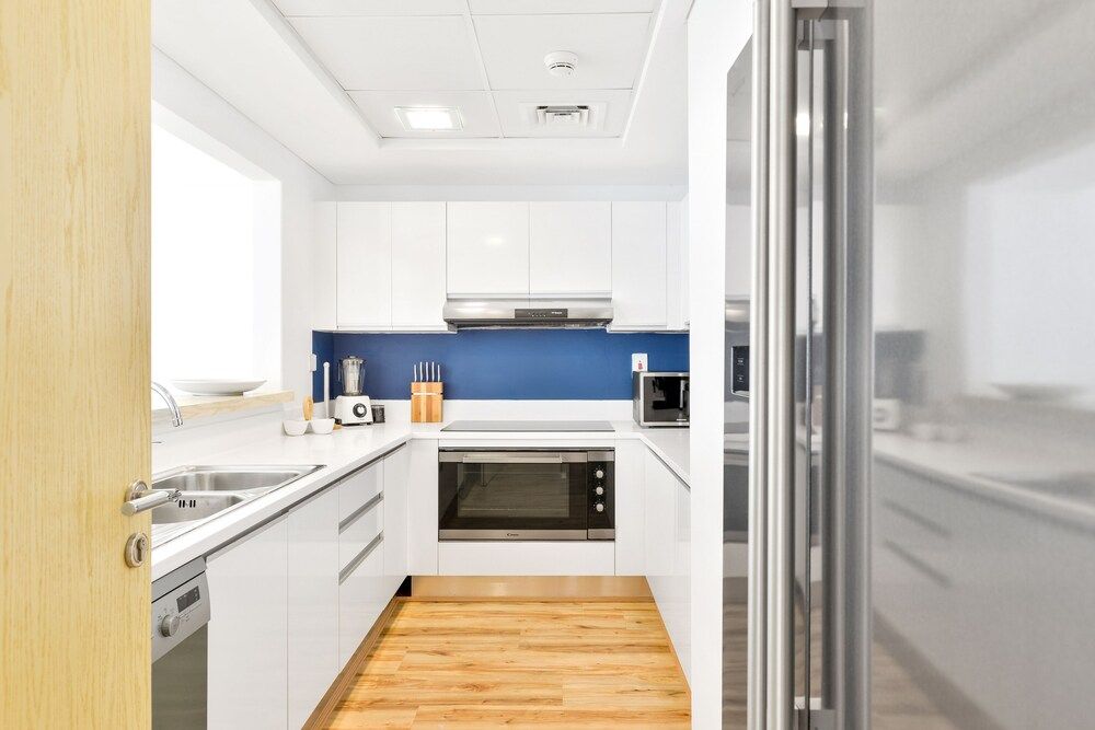 Al Bateen - Ultra Luxury JBR - Private Beach and Pool Deluxe 2BR Apartment plus maids room - Sea View 12