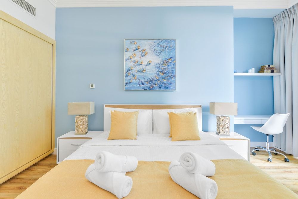 Al Bateen - Ultra Luxury JBR - Private Beach and Pool Deluxe 2BR Apartment plus maids room - Sea View 8