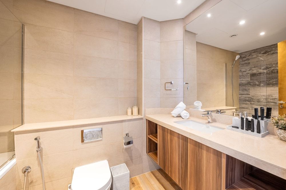 Ultra Luxury Palm - Mina Azizi Beachfront - Private Beach and Pool Ultra Deluxe Palm 2BR Apartment 39