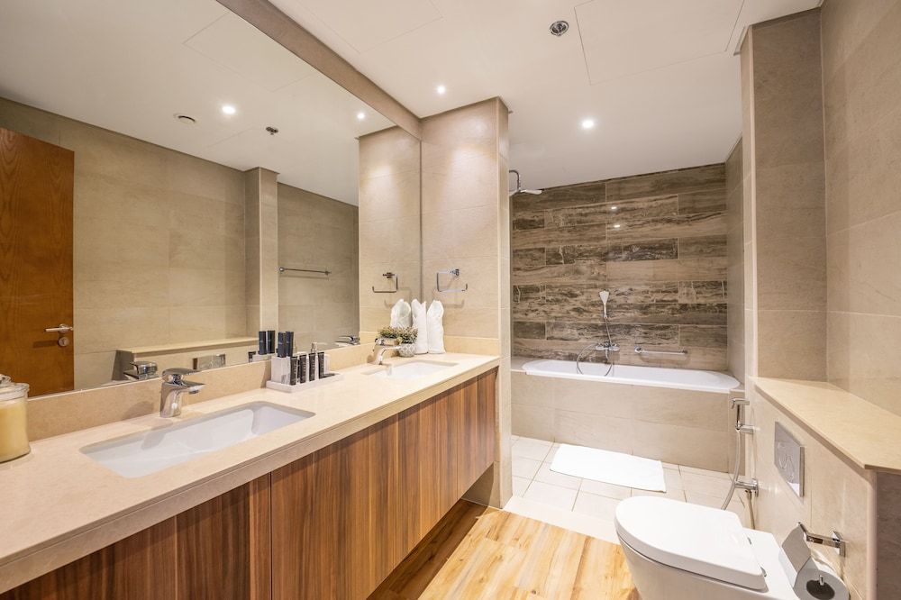 Ultra Luxury Palm - Mina Azizi Beachfront - Private Beach and Pool Ultra Deluxe Palm 1BR Apartment 19