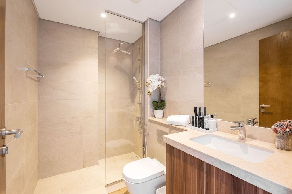 Ultra Luxury Palm - Mina Azizi Beachfront - Private Beach and Pool Ultra Deluxe Palm 2BR Apartment 36