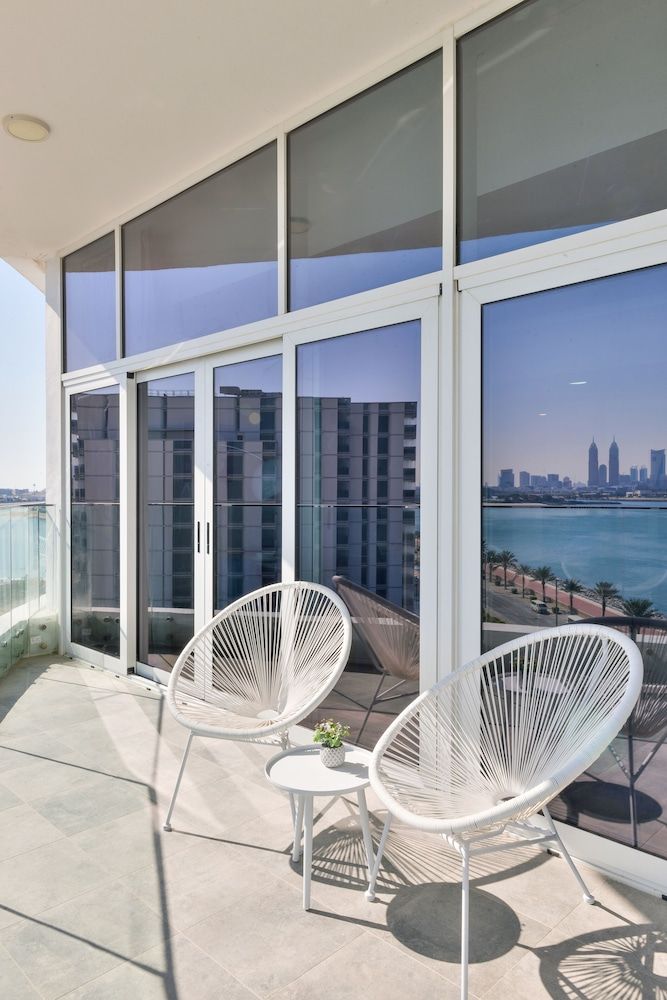 Ultra Luxury Palm - Mina Azizi Beachfront - Private Beach and Pool Ultra Deluxe Palm 2BR Apartment 30