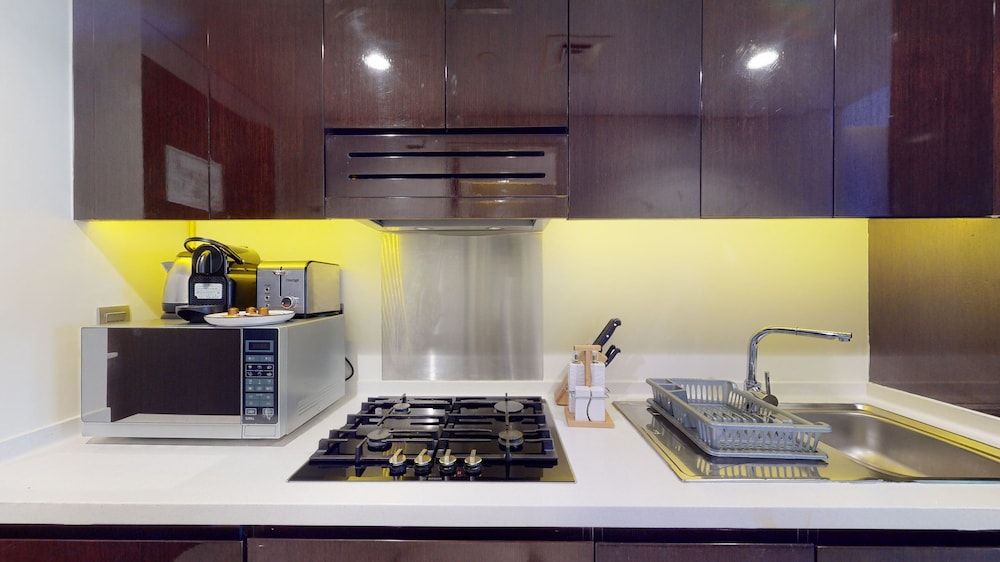 undefined Majestine 1617 10