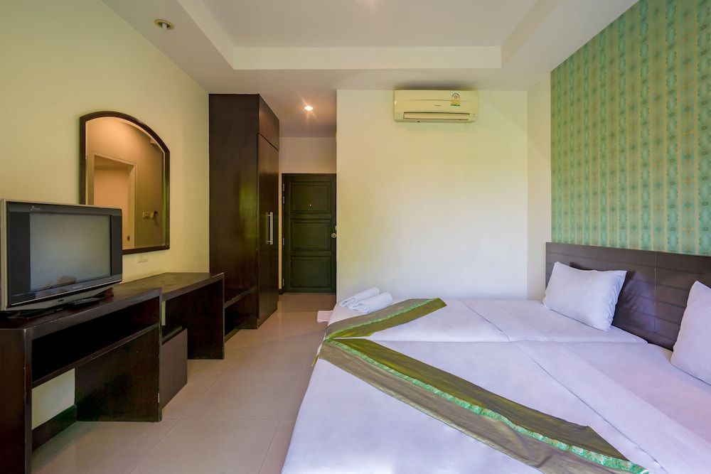 Suphan Lake Hometel Standard Room