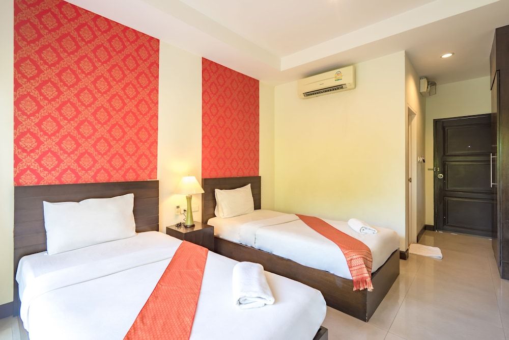 Suphan Lake Hometel Standard Room