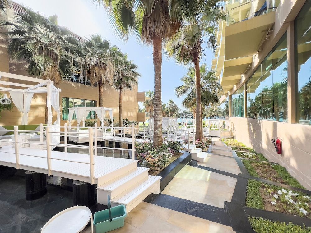 undefined WelHome - Deluxe Apartment With Panoramic Sea Views 3
