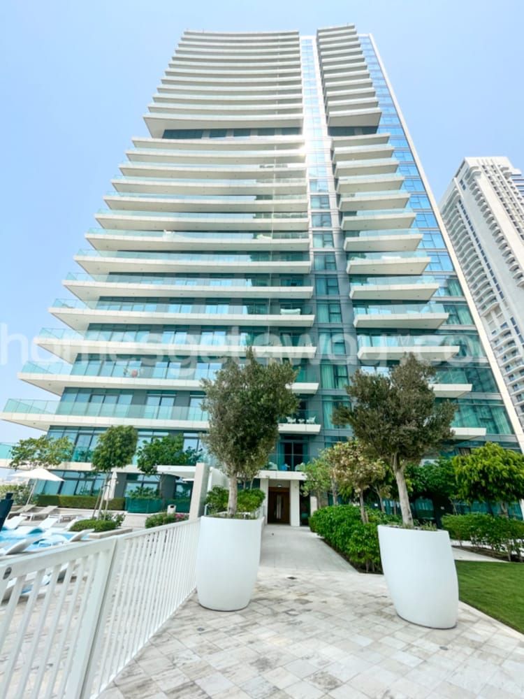 undefined Homesgetaway- 2BR in Beach Vista Tower 2 2