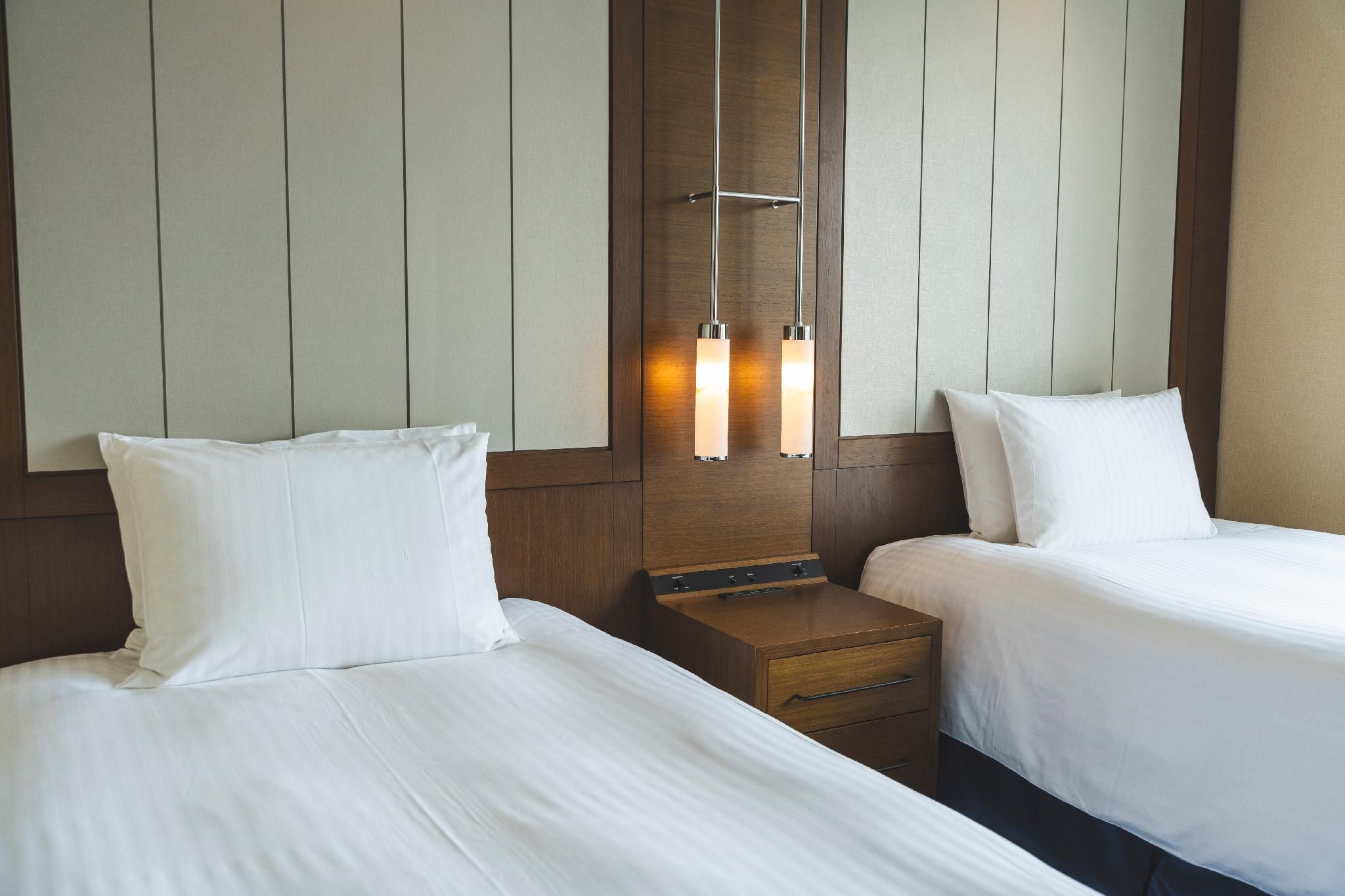 City View Twin Room with Extra Bed - Newly Renovated, 2024