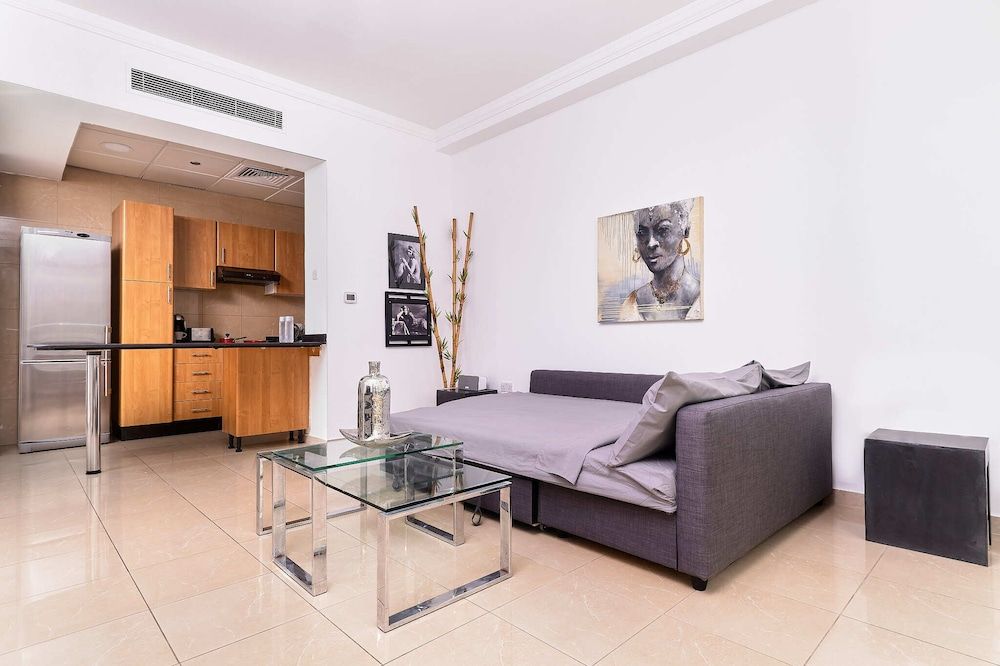 Cozy 1BR apartment Marina Crown Comfort Apartment 15