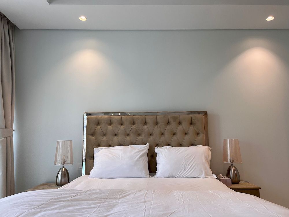 undefined Elegant 2 BHK Paramount Tower City View 5