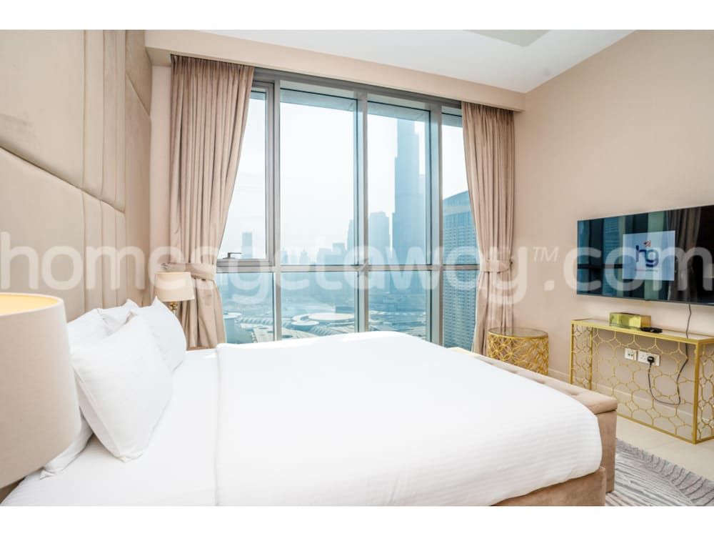 Homesgetaway- Cozy 3BR in Downtown Views Standard Apartment, Bathtub 12
